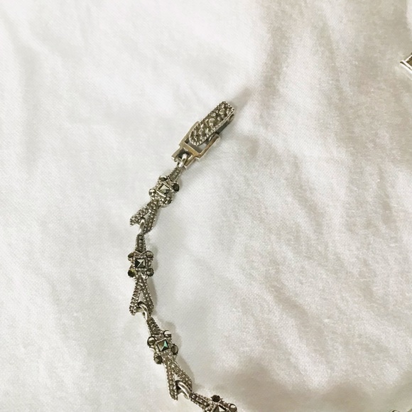 Intricate Silver Marcasite Bracelet - Picture 4 of 8